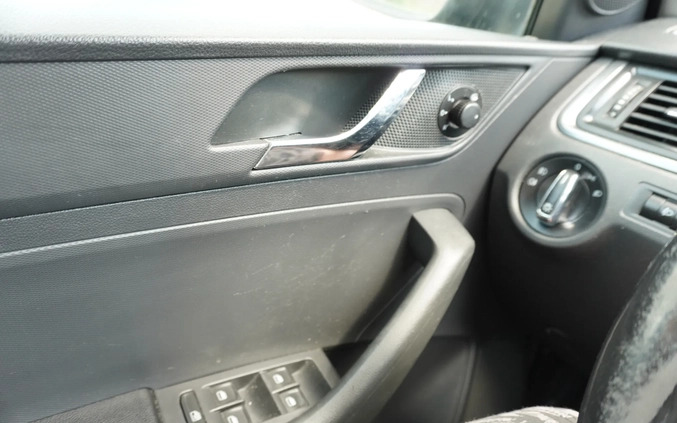 Skoda RAPID cena 12500 przebieg: 290000, rok produkcji 2014 z Katowice małe 277